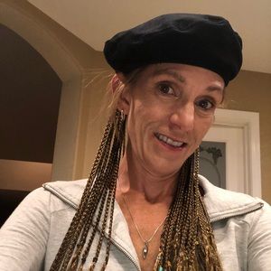 Meet your Posher, Jennifer